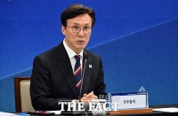  '관광의 날' 앞두고 국가관광전략회의 주재하는 김민석 국무총리 [TF사진관]