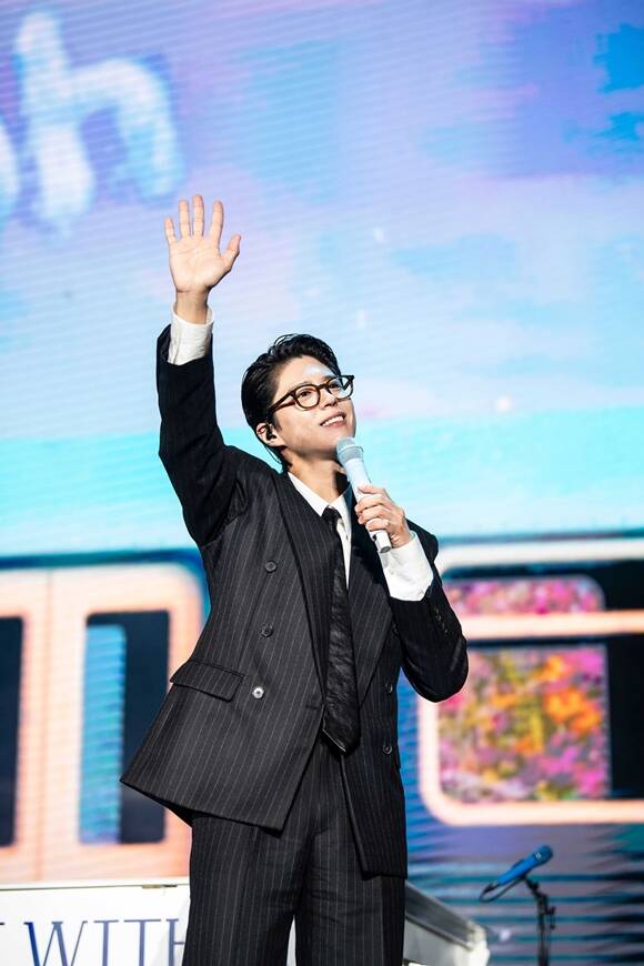 배우 박보검이 남미 투어로 2만여 명의 현지 팬들과 뜻깊은 시간을 보냈다. /더블랙레이블