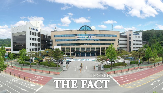 정읍시가 10월 3일부터 9일까지 7일간 보건소·의료기관·약국 141개소와 함께 추석 연휴 비상 진료체계를 운영한다. /정읍시