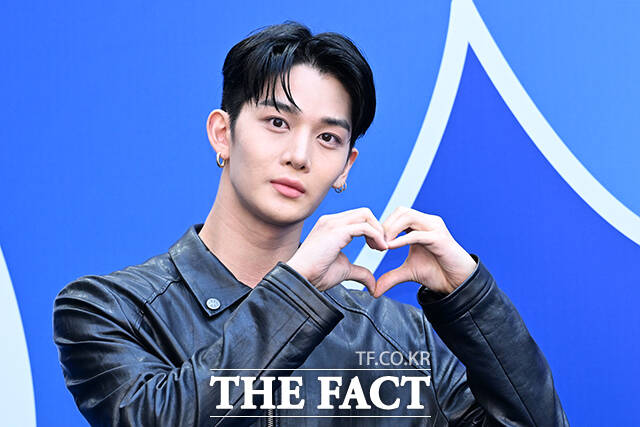 가수 배진영이 10월 14일 첫 솔로앨범 STILL YOUNG를 발매한다./서예원 기자