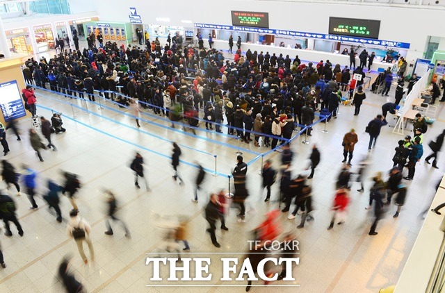 서울역 내부 풍경 /더팩트 DB