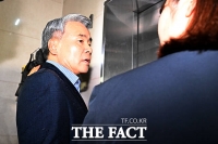  이종섭 전 국방 '수사외압' 피의자 출석…