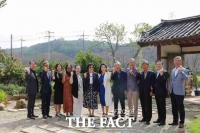  당진교육지원청, 역대 당진교육장 간담회 개최