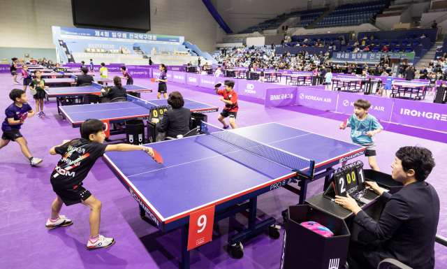 한진그룹이 후원한 일우배 전국 탁구대회가 27~28일 인천 계양체육관에서 열렸다. /한진그룹