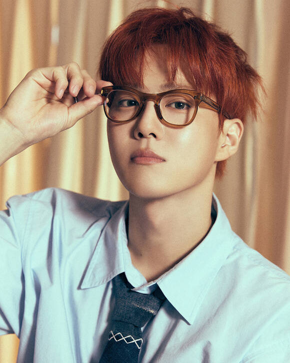 엑소 수호의 후속곡 Medicine 뮤직비디오가 29일 오후 6시 유튜브 SMTOWN 채널에서 공개된다./SM엔터테인먼트