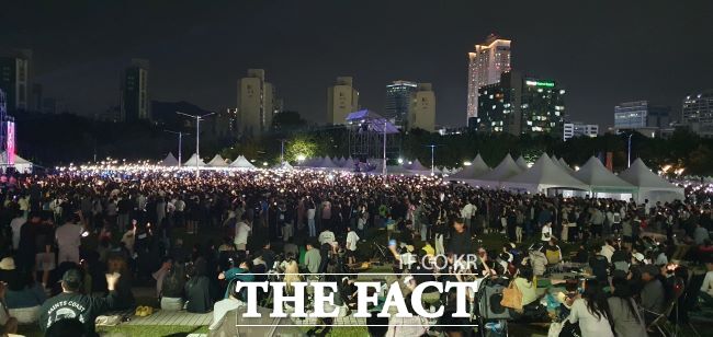 2025 안양춤축제 폐막공연에 운집한 관중들./안양시