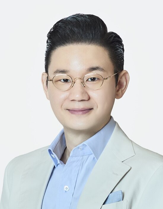 한국인 최초로 국제패럴림픽위원회(IPC) 위원장에 도전한 배동현 BDH 재단 이사장 겸 창성그룹 총괄부회장이 앤드류 파슨스 현 위원장에게 밀려 낙선했다. /BDH재단