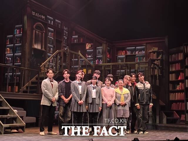 뮤지컬 아몬드 프레스콜이 30일 오후 2시 서울 종로구 대학로 NOL 유니플렉스 1관에서 진행됐다. /최수빈 기자