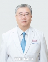  유성선병원 혈액종양내과, 암 진료 권위자 윤환중 교수 부임