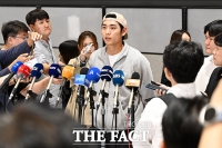  'MLB 두 번째 시즌' 소감 밝히는 이정후 [포토]