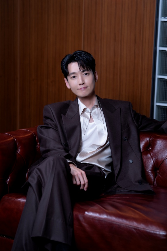 배우 정경호가 영화 보스 개봉을 기념해 <더팩트>와 인터뷰를 진행했다. /하이브미디어코프