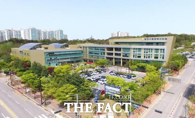 충남 당진시복지재단 전경. /당진시