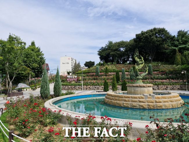 부천 백만송이장미원 전경. /부천시