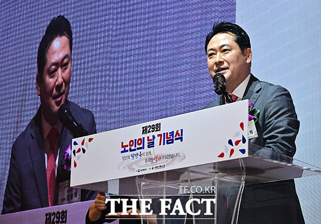 축사하는 장동혁 국민의힘 대표.