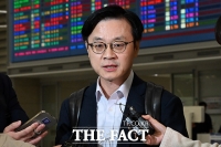  '한미 관세 후속 협의' 통상장관 회담 마치고 귀국한 김정관 장관 [TF사진관]