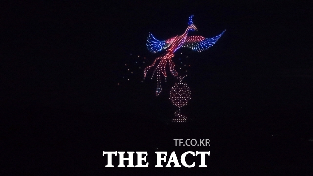 부여 제71회 백제문화제에서 펴쳐진 드론아트쇼 장면. /부여군