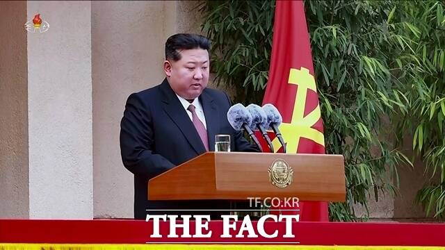 10일 북한 대외매체 조선중앙통신은 김정은 국무위원장이 전날 열린 노동당 창건 80주년 경축대회에서 풍요로운 사회주의 낙원을 약속했다고 보도했다. /뉴시스.조선중앙TV 갈무리