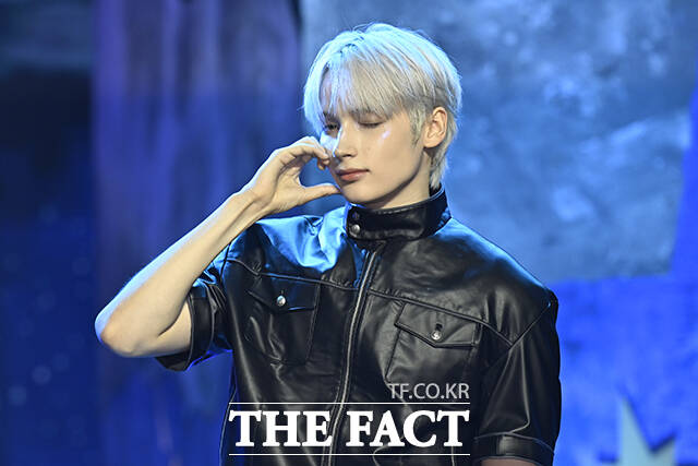 그룹 투모로우바이투게더(TXT) 휴닝카이가 10일 팬 소통 플랫폼 위버스를 통해 온라인발 열애설을 직접 부인했다. /더팩트 DB