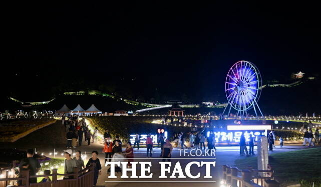 공주 제71회 백제문화제 야경. /공주시