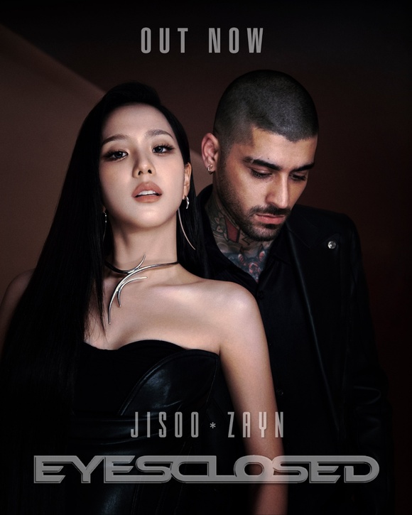 지수의 새 싱글 EYES CLOSED 뮤직비디오가 전 세계 74개국의 유튜브 뮤직 월드와이드 트렌딩 1위를 달성했다./블리수