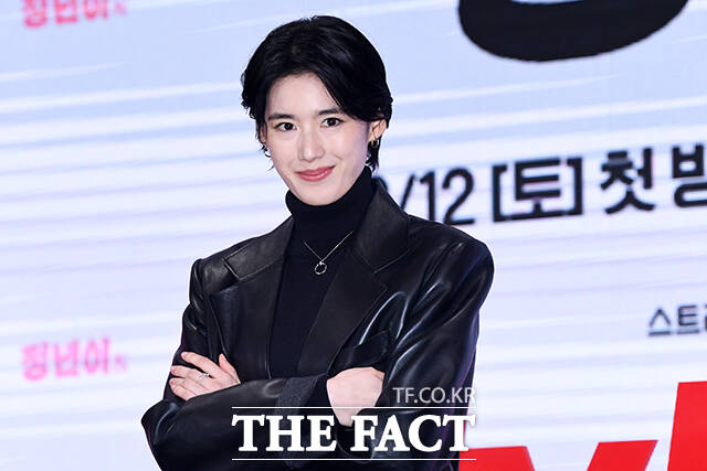 지난해 tvN 드라마 정년이로 강렬한 인상을 남겼던 배우 정은채가 아너에 이어 재벌X형사 시즌2까지 차기작을 확정 지으며 시청자들을 만날 예정이다. /서예원 기자