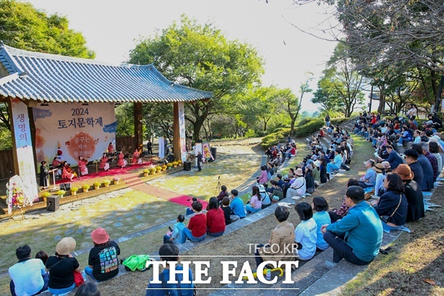 지난해 열린 토지문학제 행사 모습. /하동군