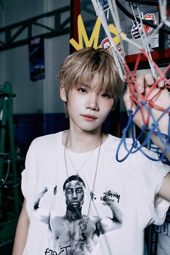 그룹 클로즈 유어 아이즈의 멤버 켄신이 대상포진으로 활동을 잠정 중단하고 입원 치료를 받는다./언코어