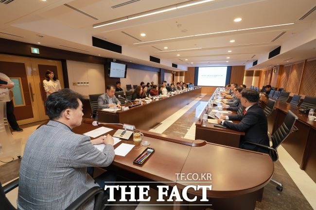 군포시 철도 지하화 범시민추진위원회 임시총회가 열리고 있다. /군포시