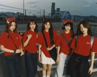  르세라핌, 'SPAGHETTI' 새 콘셉트 영상&사진 공개…영화같은 비주얼