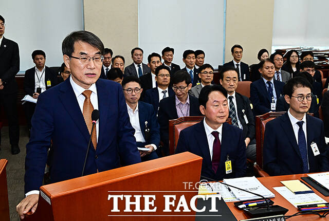 인사말 하는 노태악 중앙선거관리위원장.