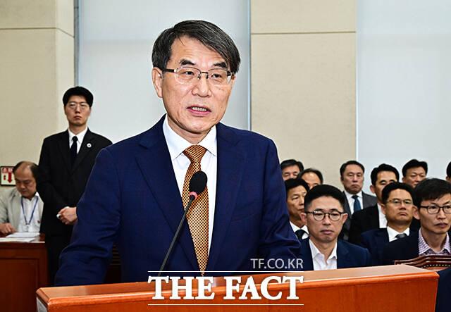 인사말 하는 노태악 중앙선거관리위원장.