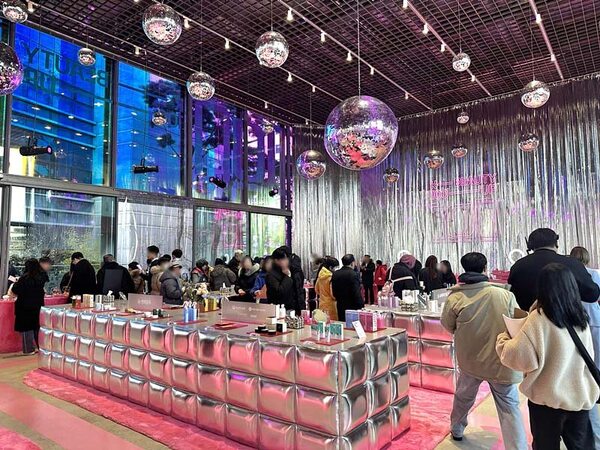 신세계면세점이 중소벤처기업부가 추진하는 K-수출전략품목 육성사업에 협력기업으로 참여한다. /신세계면세점