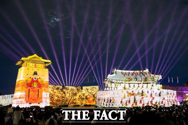 2025 수원화성 미디어아트. /수원시