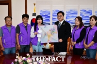  이태원 참사 유가족 만난 우원식 “진상 규명에 지원 아끼지 않겠다” [TF사진관]
