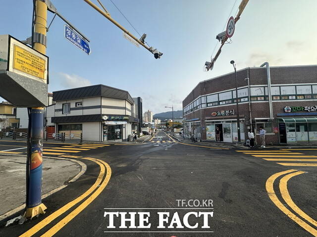 진도초 통학로 지중화 사업이 완료된 모습./진도군