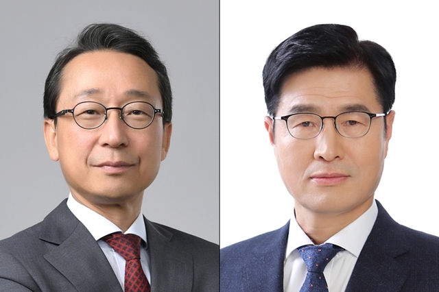 아울러 HD현대중공업 이상균 사장과 HD현대사이트솔루션 조영철 사장은 부회장으로 승진했다. (왼쪽부터) 조영철 HD현대 부회장·이상균 HD현대중공업 부회장. /HD현대