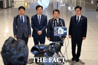  與 김병주, 캄보디아 감금 한국인 3명 구출…