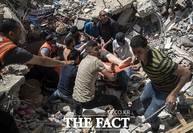 하마스는 이스라엘을 공격해 사망케 했다는 이스라엘의 입장에 대해 휴전 협정을 준수하고 있으며, 라파에서 발생한 충돌에 대해 알지 못하고, 3월 이후로 해당 단체와 접촉한 적이 없다고 말했다. /AP.뉴시스