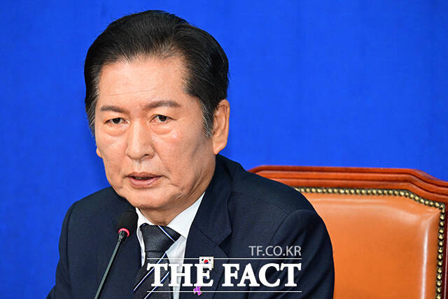 모두발언하는 정청래 대표.