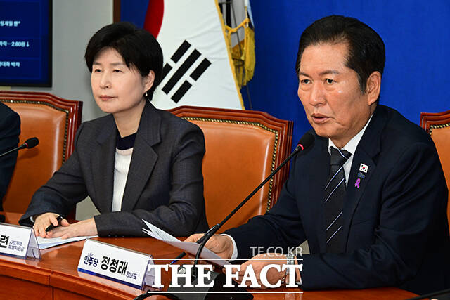 정청래 민주당 대표가 20일 서울 여의도 국회에서 열린 사법개혁특별위원회 사법개혁안 발표에 참석해 모두발언을 하고 있다. /국회=남윤호 기자