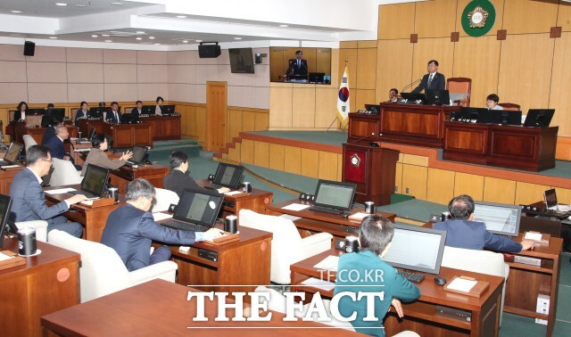 제307회 임시회의 주요 일정은 21일부터 27일까지 소관 상임위원회별로 2025년 하반기 주요사업장 현장방문과 28건의 안건을 심사할 계획으로 28일 제2차 본회의에서 상정된 안건을 의결 후 임시회를 마무리할 예정이다. /정읍시의회