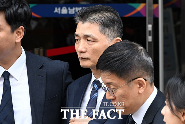 '주가조작 혐의' 김범수 1심 무죄…사법 족쇄 푼 카카오.