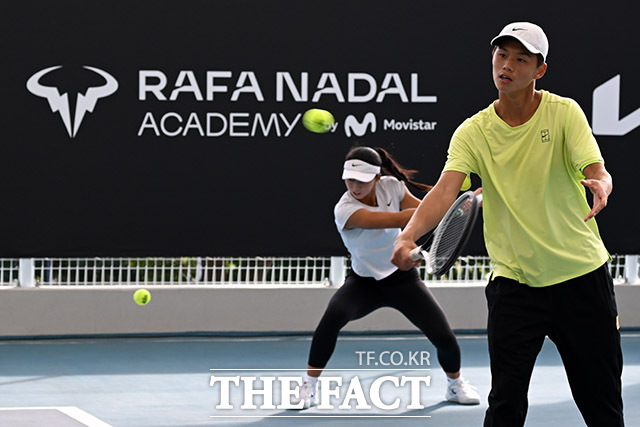 한국 테니스 유망주 만난 라파 나달 아카데미.