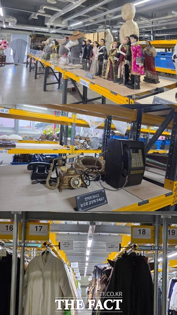 국립극장 무대예술지원센터 해설가는 실제 현장을 마주하면서 받는 자극과 현장감이 있을 것이라고 전했다. /최수빈 기자