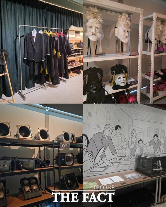 국립극장 무대예술지원센터에는 실제 무대에서 사용했던 소품이 전시돼 있다. /최수빈 기자