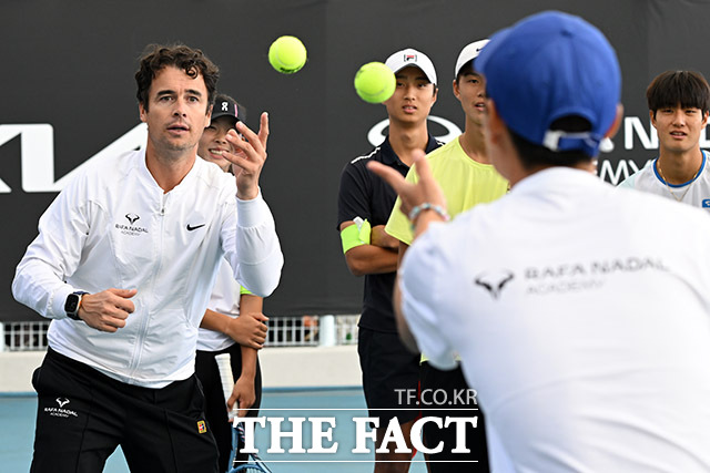 한국 테니스 유망주 만난 라파 나달 아카데미.