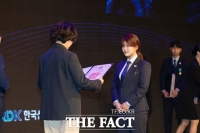  건양사이버대, 리옹 국제기능올림픽 동메달 공로 '석탑산업훈장' 수훈