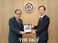  이석연 국민통합위원장 