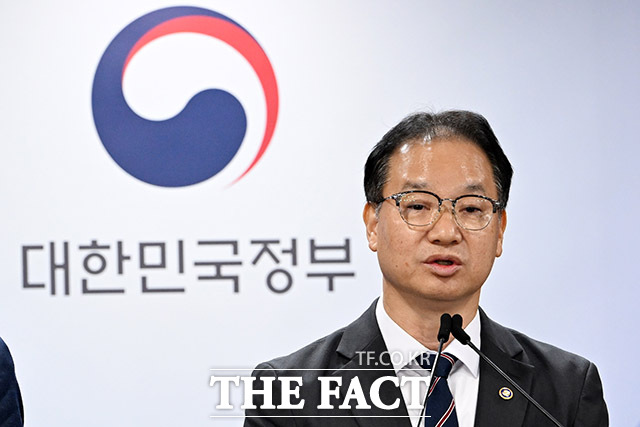 김영수 국무조정실 국무 1차장이 23일 오전 서울 종로구 정부서울청사에서 10.29 이태원 참사 합동감사 결과를 브리핑하고 있다. /남용희 기자