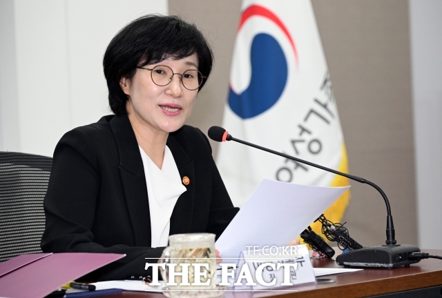 원민경 성평등부 장관은 오는 29일 취임 50일을 맞는다. /임영무 기자